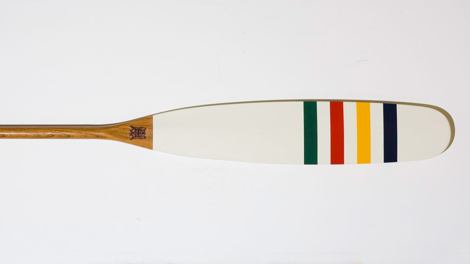 Boston East striped oar