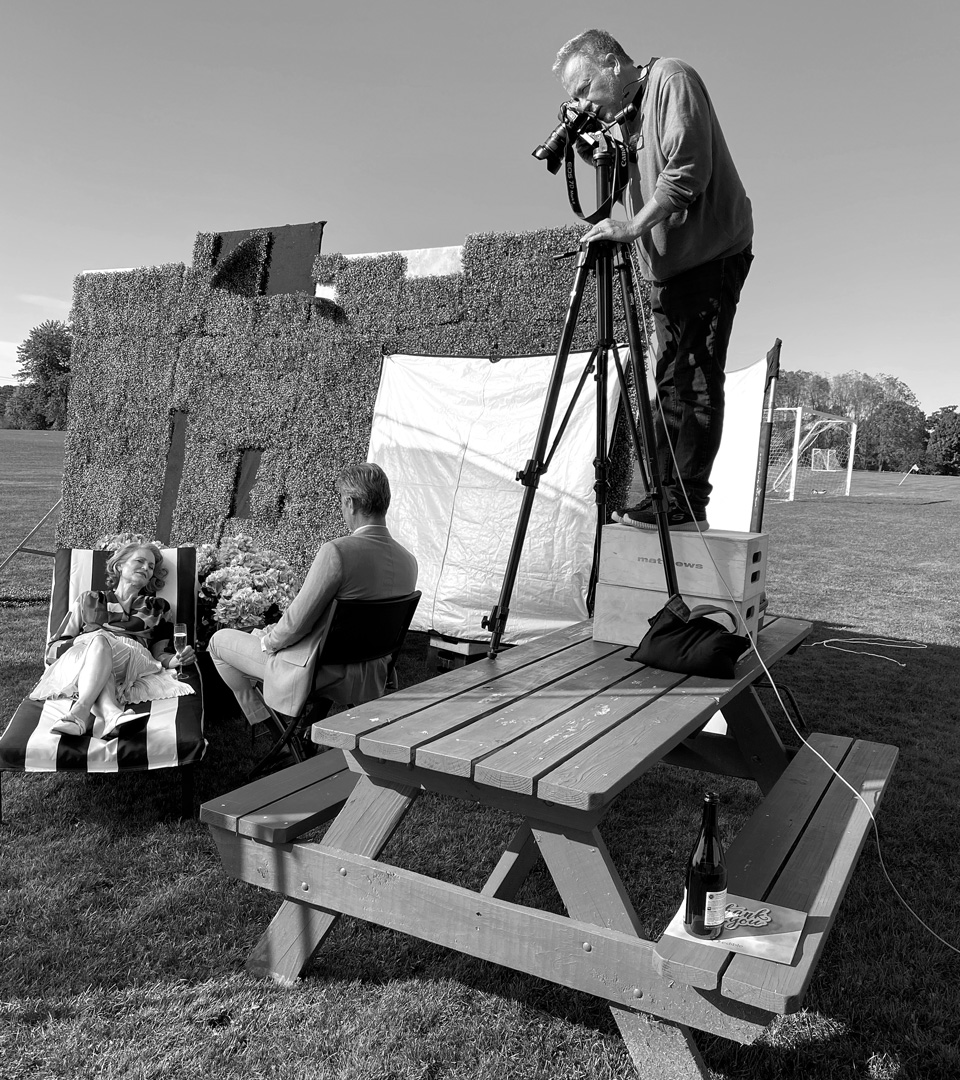 bob packert bristol wellesley photoshoot couple on chaise with croquet mallets