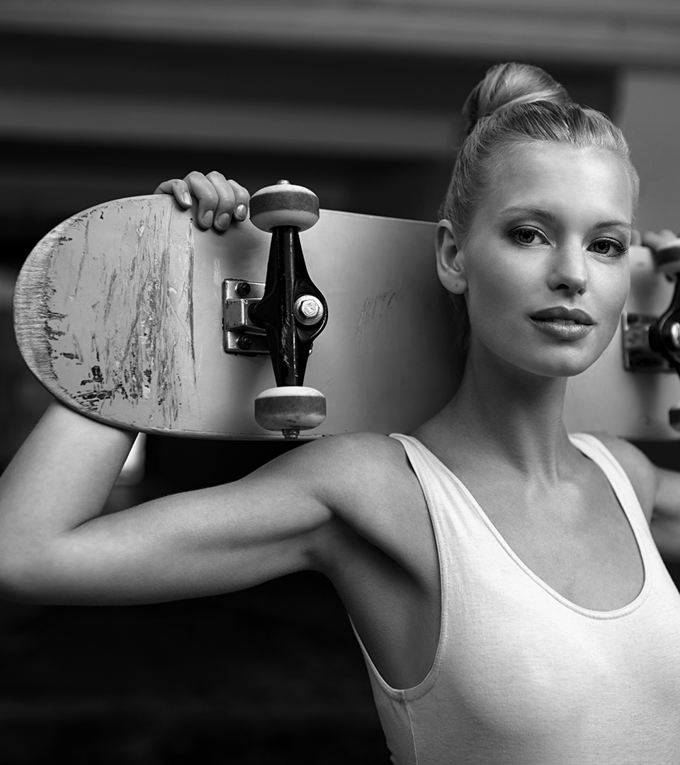 echelonseaport woman skateboard wearing tank top