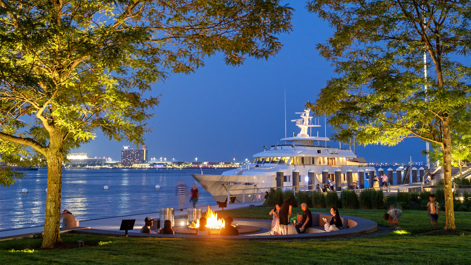 50 liberty yacht by fire pit