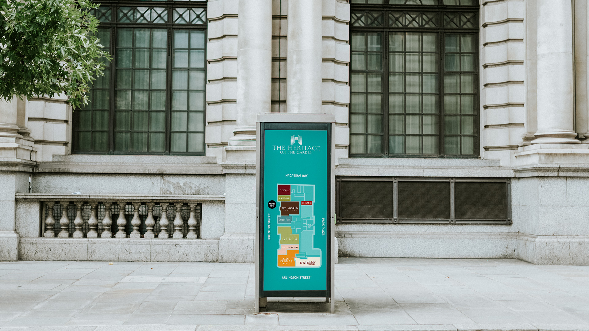 Heritage-on-the-garden-wayfinding