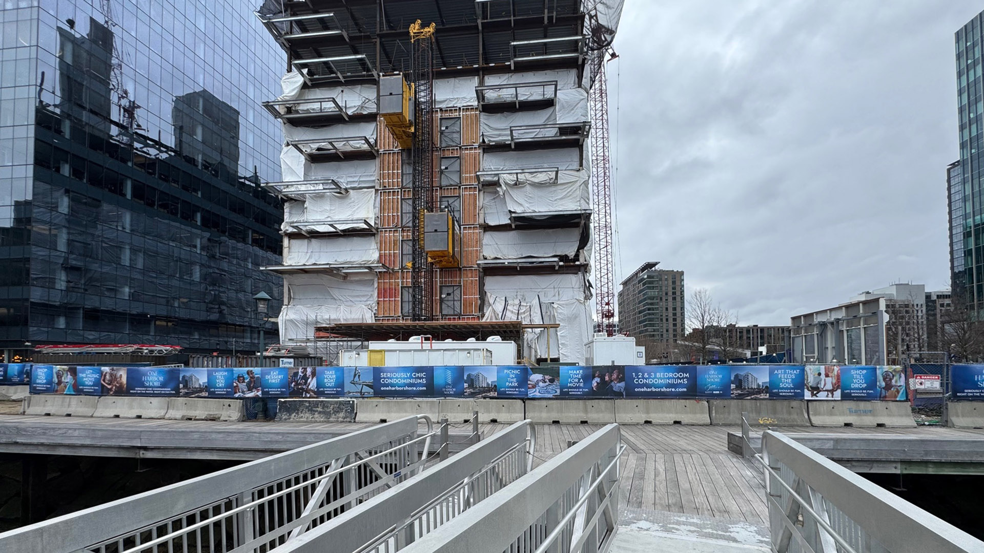 one harbor shore construction scrim