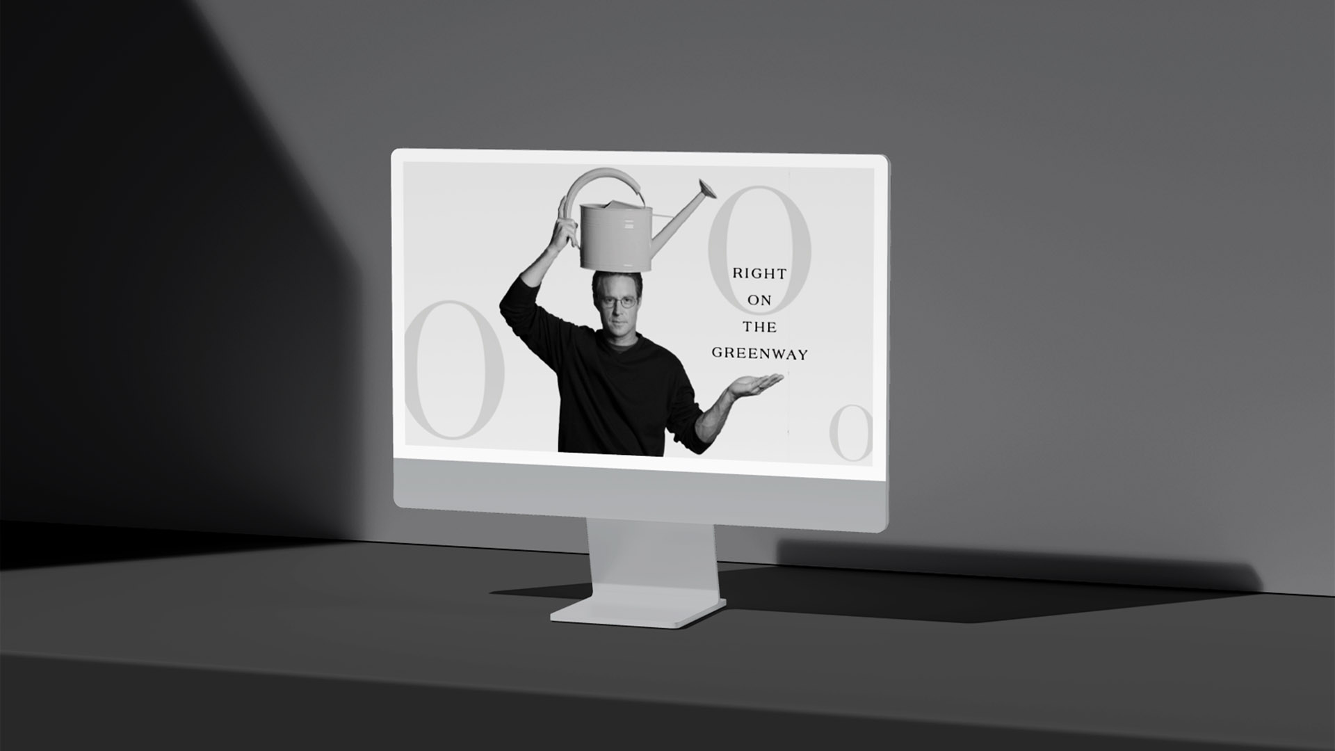 strada 234 man with watering can imac