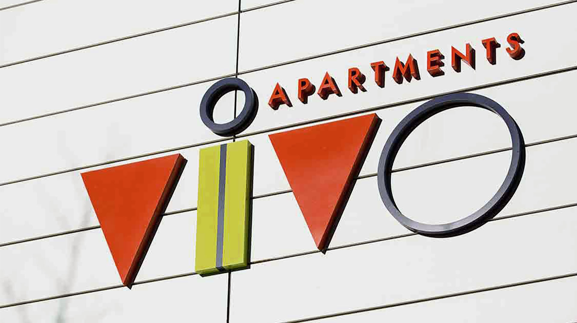 vivo building signage on white wall